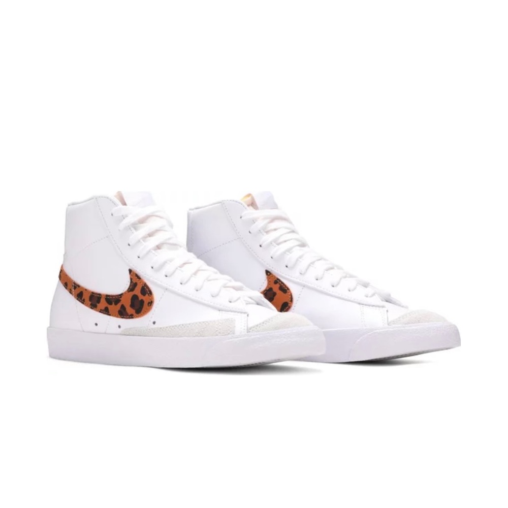 “Nike” Women’s Blazer Mid '77 - Leopard
